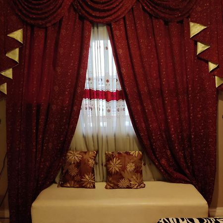 Center Parkway Pension House Калибо Экстерьер фото