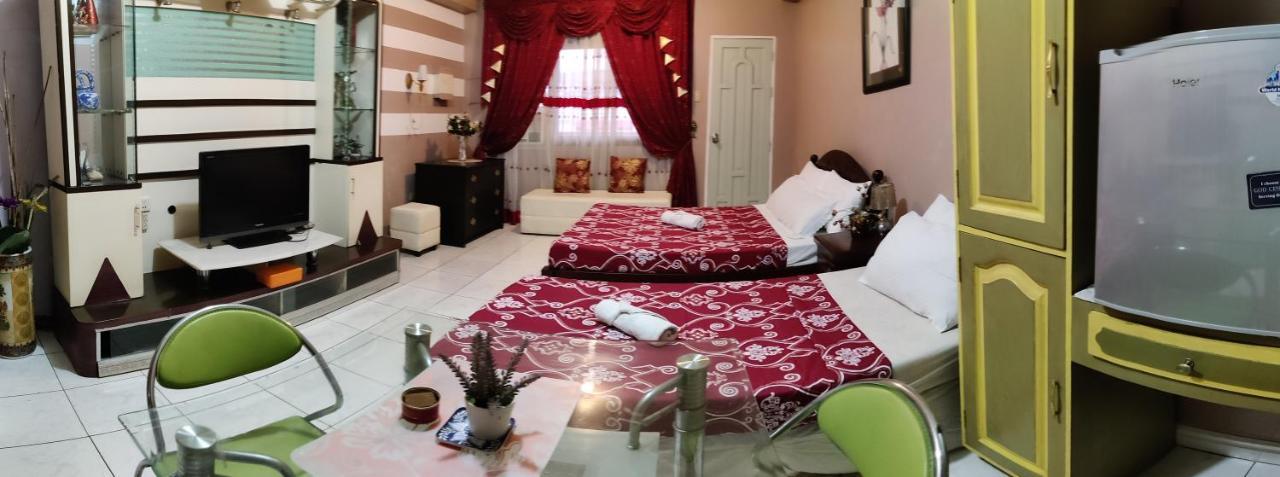 Center Parkway Pension House Калибо Экстерьер фото